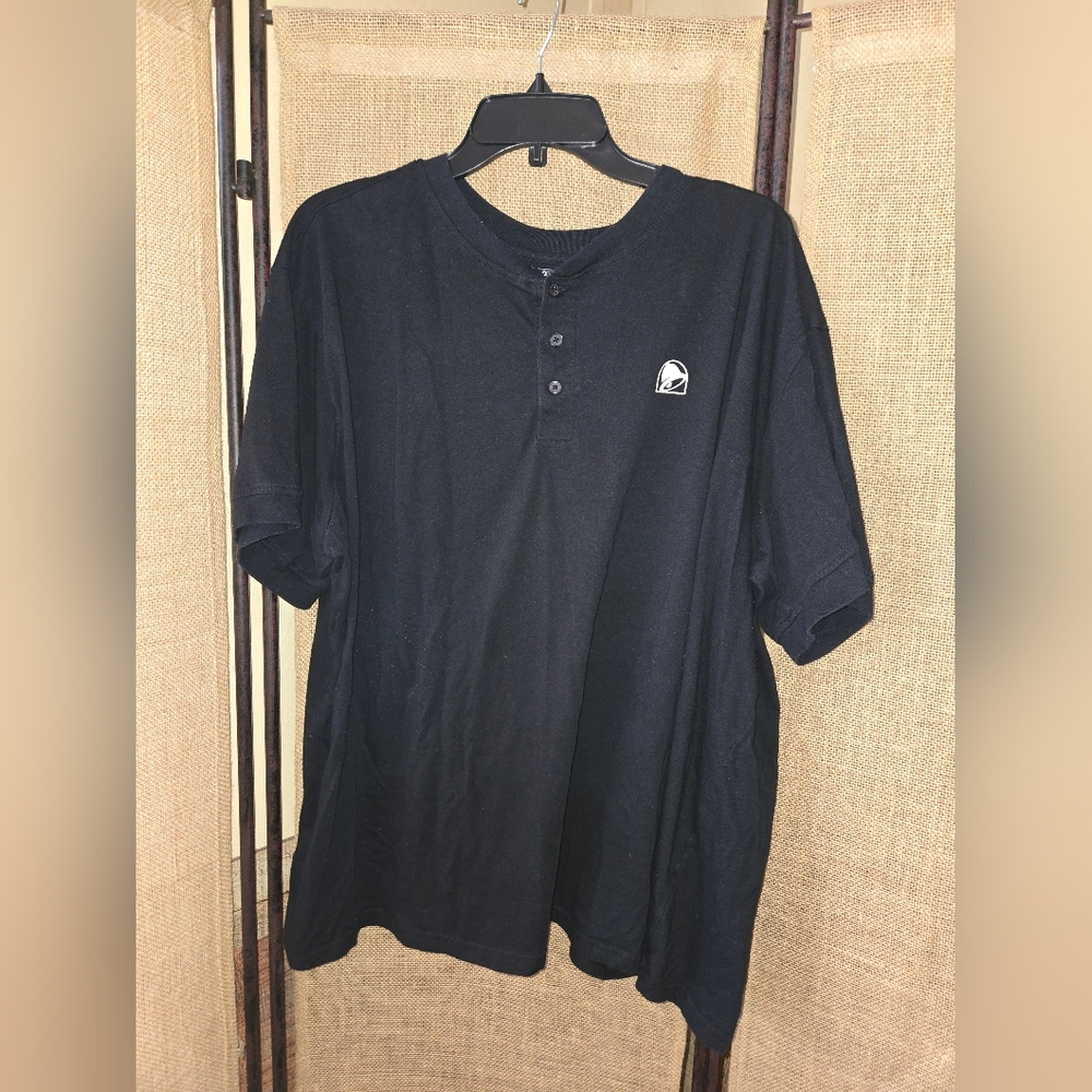 Unisex Black Henley Taco Bell Uniform Short Sleeve Tee Shirt GUC